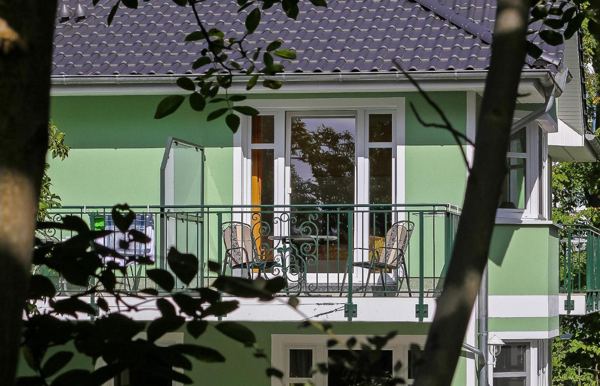 Hotel Garni Inselparadies Zingst Exterior photo