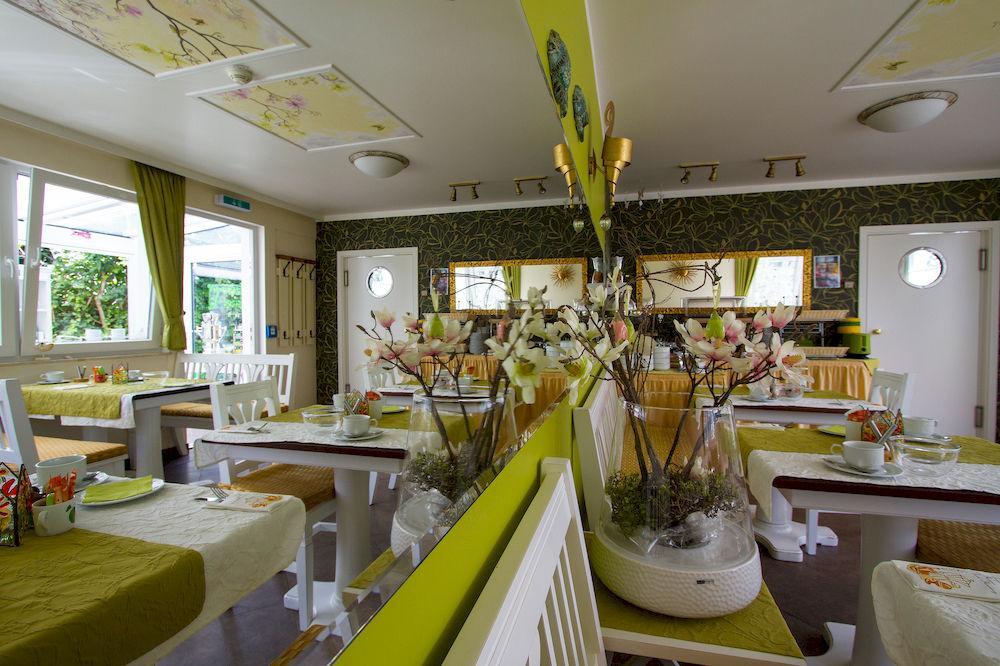 Hotel Garni Inselparadies Zingst Exterior photo